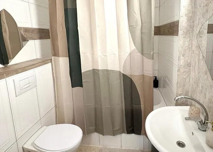 Lejlighed Zentral, Stilvoll, Fuer 4 Personen, Familienfreundlich